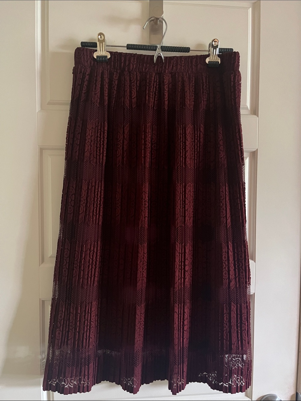 Burgundy Pleated Lace Midi Skirt